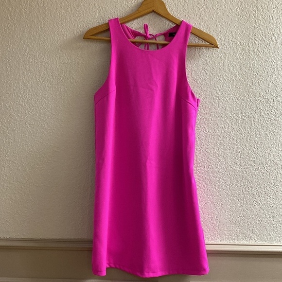 VERYJ neon pink‎ tie back side zip sleeveless mini dress - Picture 1 of 6